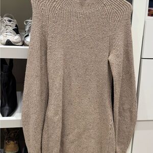 Abercrombie & Fitch Beige Knit sweater dress